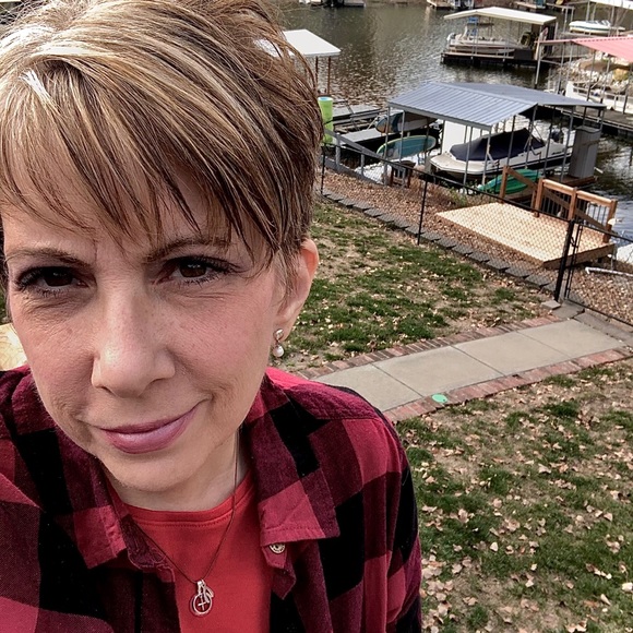 Meet your Posher, Jill - Picture 7 of 11